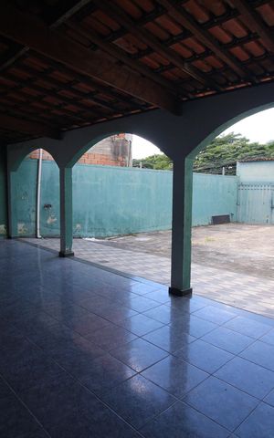 Casa à venda com 350m², 4 quartos e 14 vagasQuintal