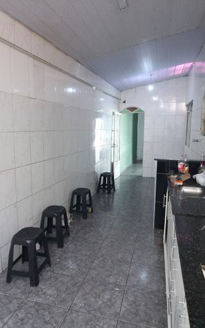 Casa à venda com 350m², 4 quartos e 14 vagasCozinha