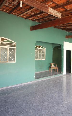Casa à venda com 350m², 4 quartos e 14 vagasQuintal