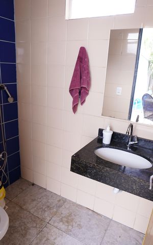 Casa à venda com 220m², 3 quartos e 2 vagas