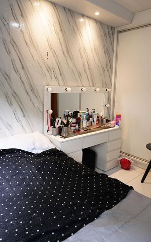 Casa à venda com 220m², 3 quartos e 2 vagas