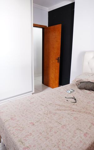 Casa à venda com 220m², 3 quartos e 2 vagas