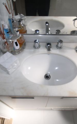 Apartamento à venda com 92m², 3 quartos e 2 vagasBanheiro '