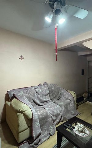 Casa à venda com 163m², 3 quartos e 2 vagasSala