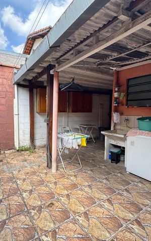Casa à venda com 163m², 3 quartos e 2 vagasQuintal