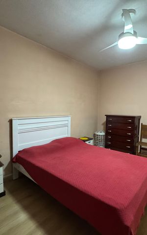Casa à venda com 163m², 3 quartos e 2 vagasQuarto 1