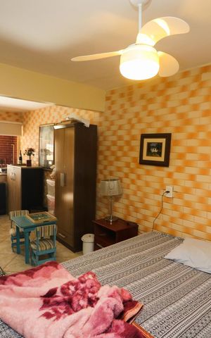 Casa à venda com 274m², 5 quartos e 4 vagasQuarto 3