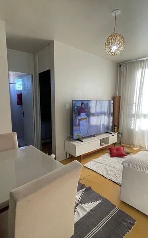 Apartamento à venda com 44m², 2 quartos e 1 vaga Apartamento à venda com 44m², 2 quartos e 1 vagaSala