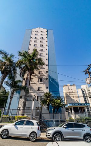 Apartamento à venda com 44m², 2 quartos e 1 vaga Apartamento à venda com 44m², 2 quartos e 1 vagaFachada e portaria