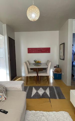 Apartamento à venda com 44m², 2 quartos e 1 vaga Apartamento à venda com 44m², 2 quartos e 1 vagaSala