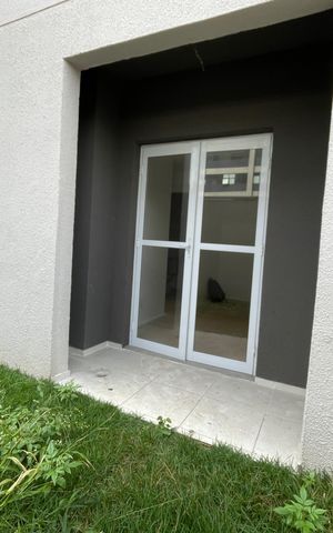 Apartamento à venda com 36m², 2 quartos e sem vaga Apartamento à venda com 36m², 2 quartos e sem vagaVaranda