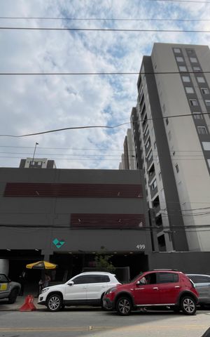 Apartamento à venda com 36m², 2 quartos e sem vaga Apartamento à venda com 36m², 2 quartos e sem vagaFachada