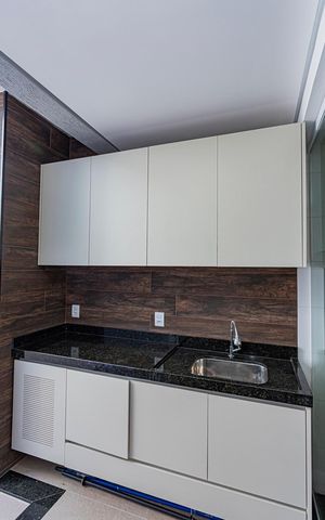 Casa à venda com 150m², 3 quartos e 2 vagas Casa à venda com 150m², 3 quartos e 2 vagasÁrea de Serviço e quintal