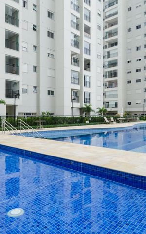 Apartamento à venda com 82m², 2 quartos e 1 vaga Apartamento à venda com 82m², 2 quartos e 1 vagaÁrea comum - Piscina