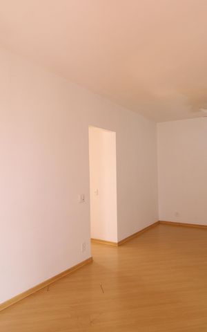 Apartamento à venda com 77m², 2 quartos e 1 vagaSala