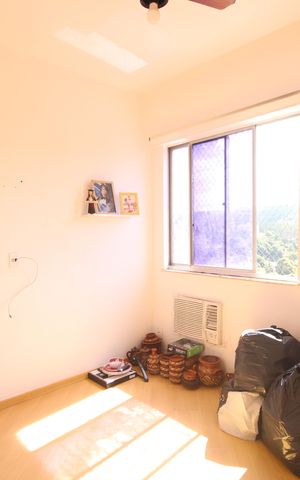 Apartamento à venda com 77m², 2 quartos e 1 vagaQuarto