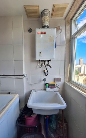 Apartamento à venda com 130m², 3 quartos e 1 vagaÁrea de Serviço
