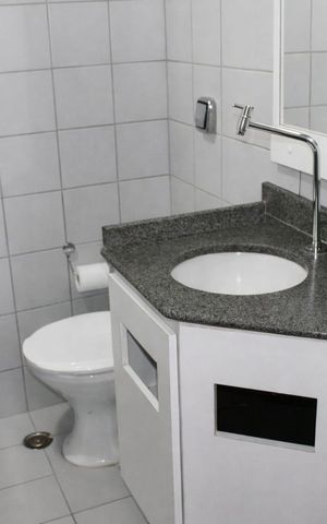 Apartamento à venda com 86m², 3 quartos e 1 vaga Apartamento à venda com 86m², 3 quartos e 1 vagaBanheiro