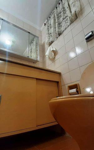 Apartamento à venda com 98m², 4 quartos e 1 vaga Apartamento à venda com 98m², 4 quartos e 1 vagaBanheiro