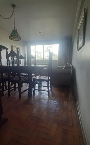 Apartamento à venda com 98m², 4 quartos e 1 vaga Apartamento à venda com 98m², 4 quartos e 1 vagaSala