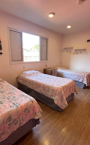 Casa à venda com 277m², 4 quartos e 2 vagas Casa à venda com 277m², 4 quartos e 2 vagasSuíte 1