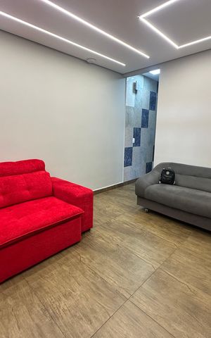 Casa à venda com 277m², 4 quartos e 2 vagas Casa à venda com 277m², 4 quartos e 2 vagasSala