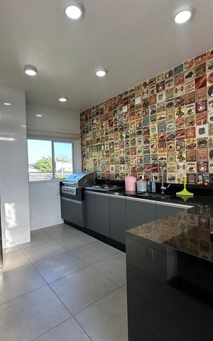 Casa à venda com 277m², 4 quartos e 2 vagas Casa à venda com 277m², 4 quartos e 2 vagasChurrasqueira