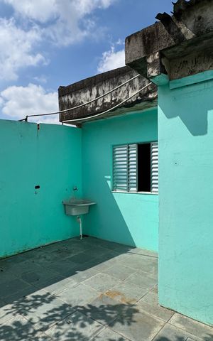 Casa para alugar com 332m², 4 quartos e 2 vagas Casa para alugar com 332m², 4 quartos e 2 vagasÁrea de Serviço