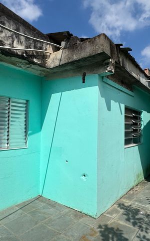 Casa para alugar com 332m², 4 quartos e 2 vagas Casa para alugar com 332m², 4 quartos e 2 vagasÁrea de Serviço