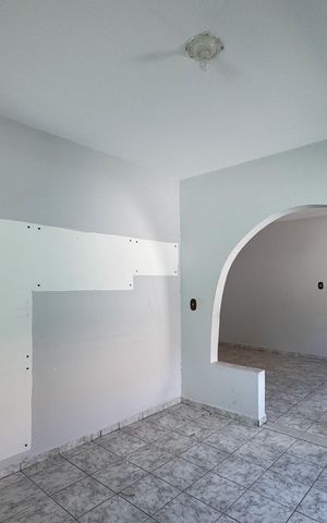 Casa para alugar com 332m², 4 quartos e 2 vagas Casa para alugar com 332m², 4 quartos e 2 vagasCopa
