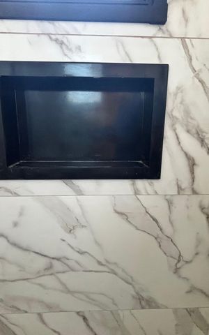 Casa à venda com 150m², 3 quartos e 2 vagas Casa à venda com 150m², 3 quartos e 2 vagasBanheiro do Quarto 1
