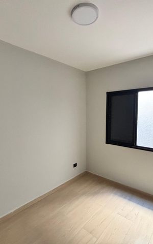 Casa à venda com 150m², 3 quartos e 2 vagas Casa à venda com 150m², 3 quartos e 2 vagasQuarto 3