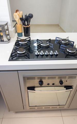 Apartamento à venda com 45m², 2 quartos e 1 vaga Apartamento à venda com 45m², 2 quartos e 1 vagaCozinha e Área de Serviço