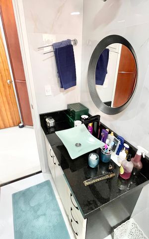 Apartamento à venda com 120m², 3 quartos e 3 vagas Apartamento à venda com 120m², 3 quartos e 3 vagasBanheiro