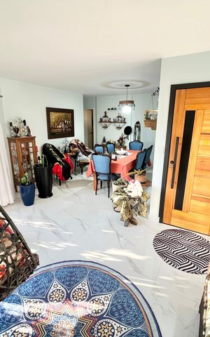 Apartamento à venda com 120m², 3 quartos e 3 vagas Apartamento à venda com 120m², 3 quartos e 3 vagasSala
