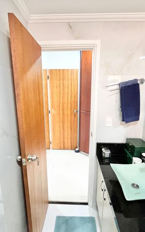 Apartamento à venda com 120m², 3 quartos e 3 vagas Apartamento à venda com 120m², 3 quartos e 3 vagasBanheiro