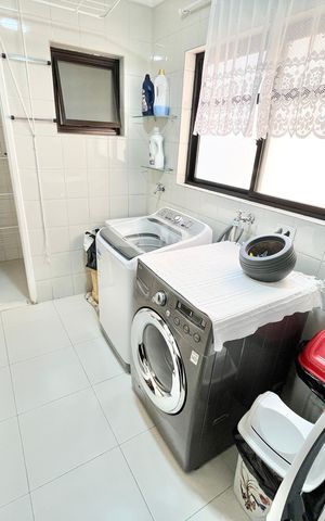 Apartamento à venda com 120m², 3 quartos e 3 vagas Apartamento à venda com 120m², 3 quartos e 3 vagasÁrea de Serviço