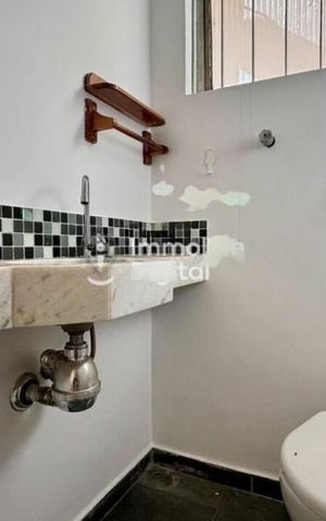 Casa à venda com 177m², 3 quartos e 3 vagas