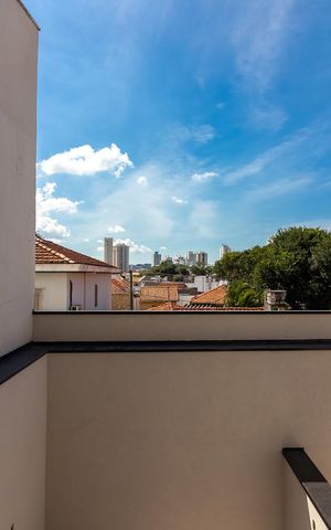 Casa à venda com 171m², 3 quartos e 2 vagasVaranda da Suíte 1 - Vista