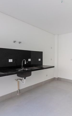 Casa à venda com 171m², 3 quartos e 2 vagasCozinha