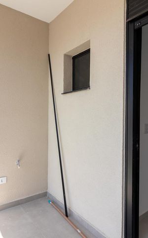 Casa à venda com 171m², 3 quartos e 2 vagasVaranda da Suíte 1