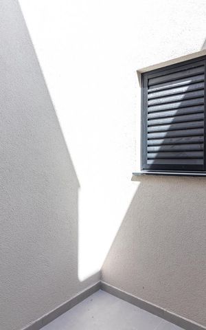 Casa à venda com 171m², 3 quartos e 2 vagasJardim de Inverno