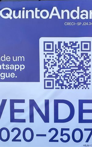 Casa à venda com 245m², 4 quartos e 3 vagas Casa à venda com 245m², 4 quartos e 3 vagasPlaca