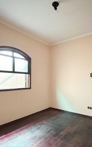 Casa à venda com 245m², 4 quartos e 3 vagas Casa à venda com 245m², 4 quartos e 3 vagasSuíte 1