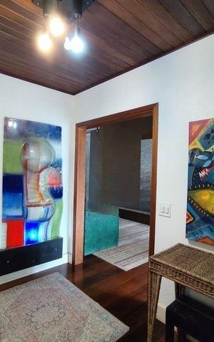 Casa para alugar com 326m², 3 quartos e 2 vagasSala