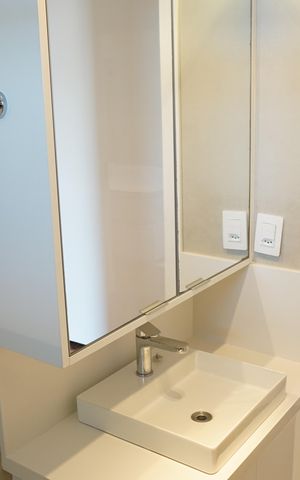 Apartamento à venda com 205m², 3 quartos e 3 vagasBanheiro 