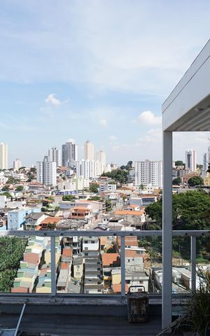 Apartamento à venda com 205m², 3 quartos e 3 vagasVaranda