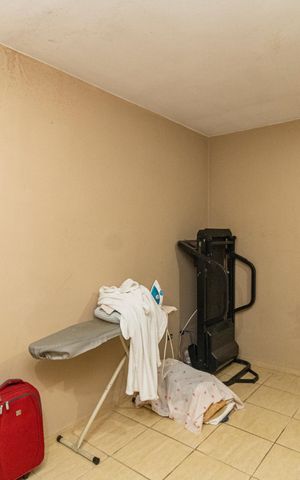 Casa à venda com 256m², 3 quartos e 1 vaga Casa à venda com 256m², 3 quartos e 1 vagaQuarto 2