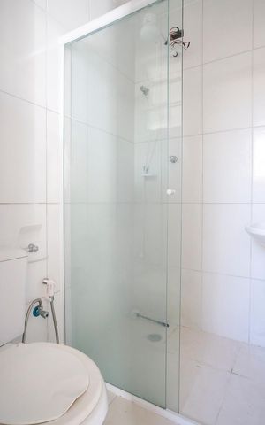 Casa à venda com 91m², 2 quartos e 2 vagasBanheiro casa 2