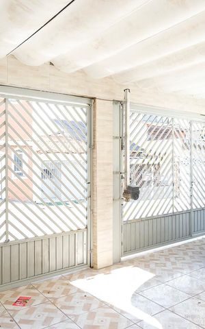 Casa à venda com 91m², 2 quartos e 2 vagasGaragem casa 2